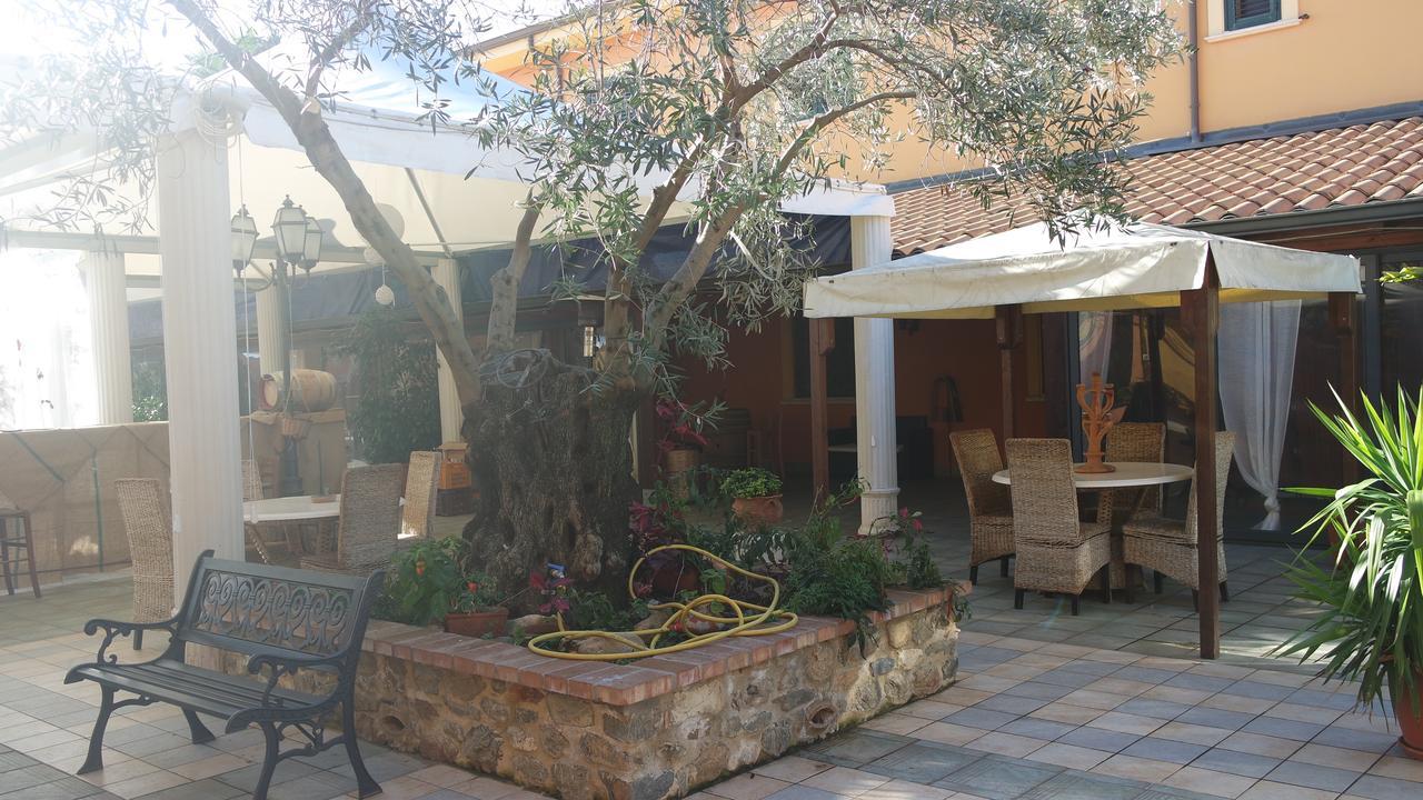 Pensjonat Agriturismo Masseria I Risi SantʼEufemia Lamezia Zewnętrze zdjęcie